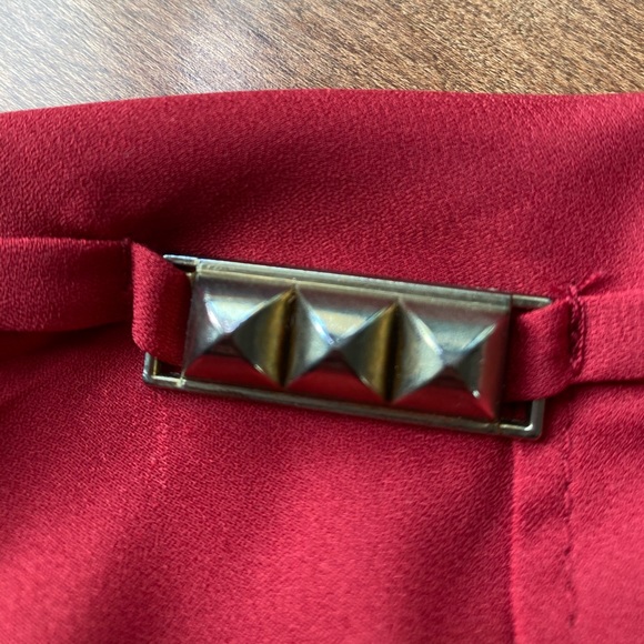 (2 for $20) Costa Blanca Red v-neck long sleeve blouse - Picture 5 of 9